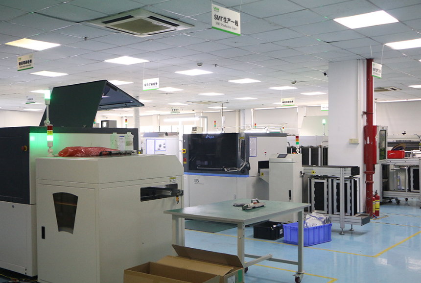 思奥特智能和光源紧密相连，赋能自动化设备机器视觉，点亮产品未来！