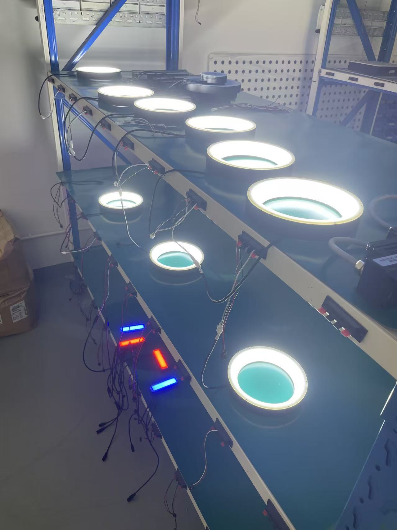 思奥特环形光源：360° 环绕匀光，破解精密视觉阴影难题